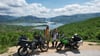 Ihre Motorrad-Weltreise "Bernride" führt Juliane und Christian Brych aus Bernburg auch zum Stausee Ramsko jezero in Bosnien-Herzegowina.