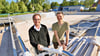 Jan Ochmann (links) und Alexander Siersleben stehen im neuen Becken des Alslebener Freibades.
