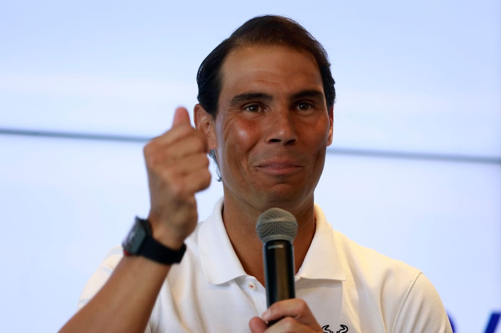 Der 36-Jährige sagte, dass er wegen einer Verletzung erstmals seit seinem Debüt 2005 nicht beim Sandplatzklassiker im Stade Roland Garros antreten könne.