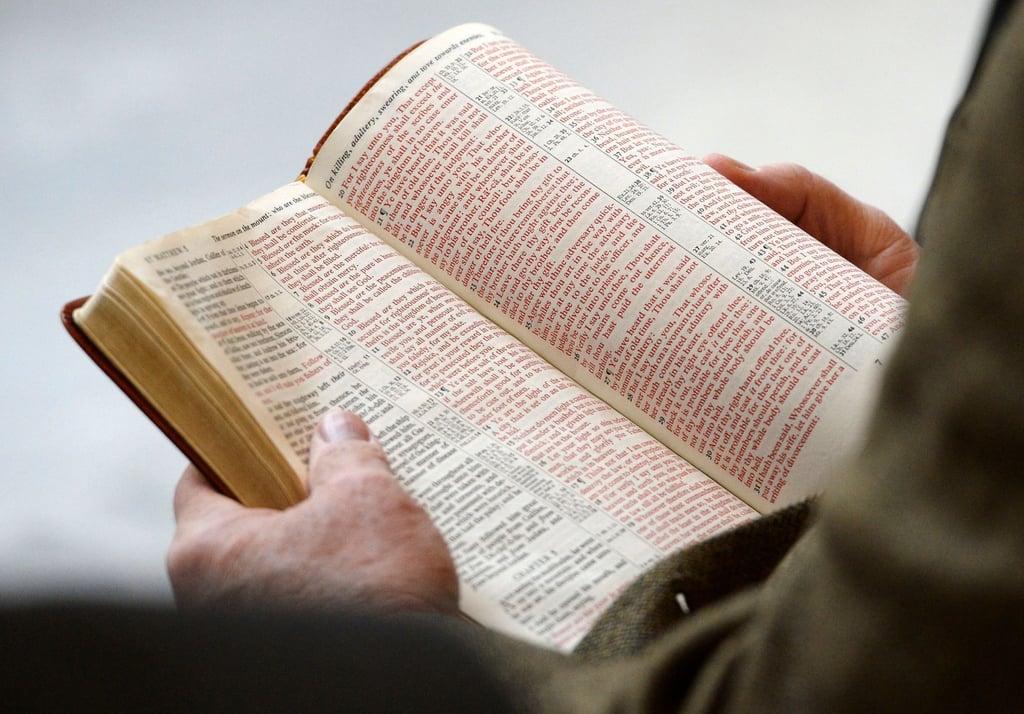 Im Kapitol von Utah wird die Bergpredigt aus der Bibel vorgelesen.