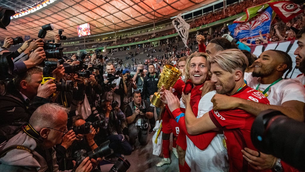 RB-Pokalparty mit Schlagerstar Silbereisen und „Gangsterboss”