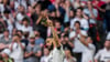 Real-Stürmer Karim Benzema jubelt nach seinem Tor zum 1:1 in seinem letzten Spiel für die Madrilen.