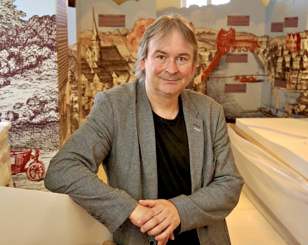 Die neue Ausstellung im Museum Schloss Bernburg wird seine Handschrift tragen: Jörg Wachtel hat das Konzept für die Gestaltung entworfen.