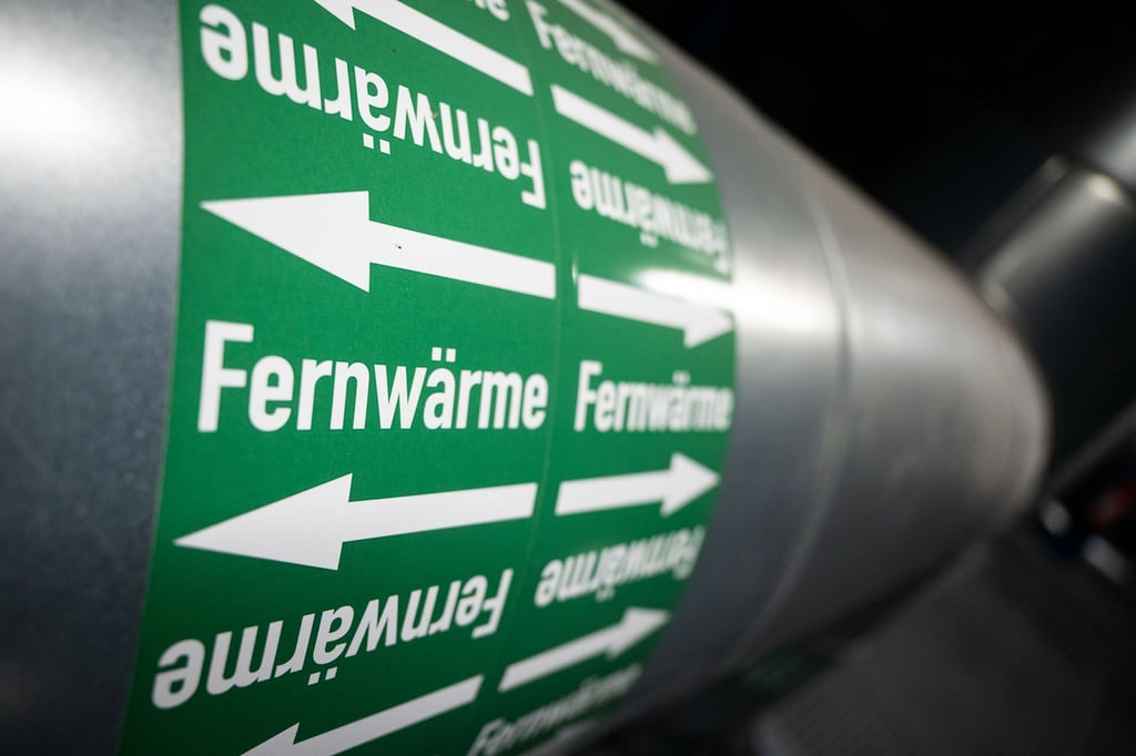 Der Anteil der mit Fernwärme beheizten Wohnungen in Deutschland nimmt zu.