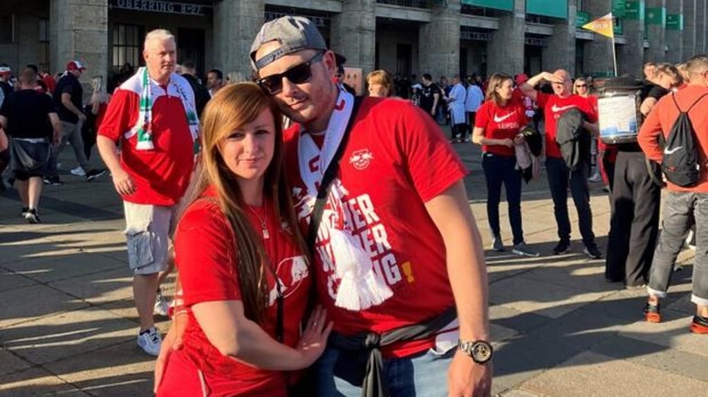 Theresa und René haben sich über den Fußball kennengelernt. Heute sind sie begeisterte RB-Fans.
