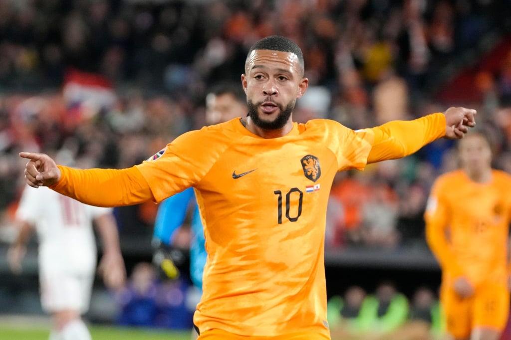 Bei der Endrunde der Nations League fehlt Memphis Depay wegen einer Verletzung.