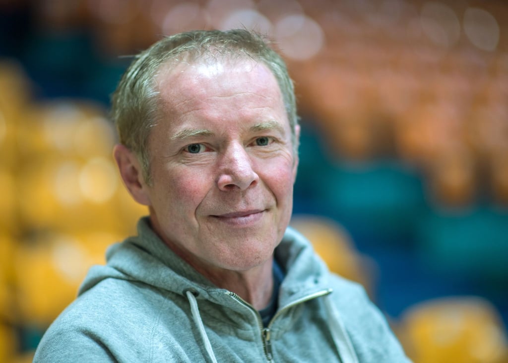 Uwe Jungandreas, Trainer des Dessau-Roßlauer HV (DRHV), betreut das Training des Drittligisten in Dessau (Sachsen-Anhalt).
