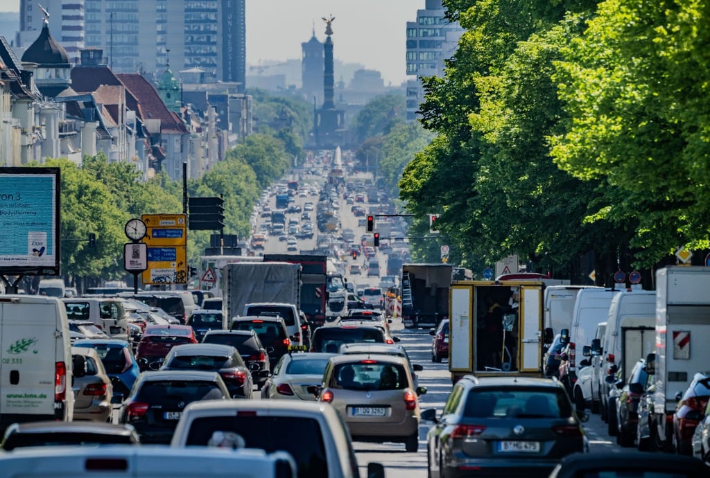Fast zwei Drittel der Autos in Deutschland zeigen verbesserte Abgaswerte auf.