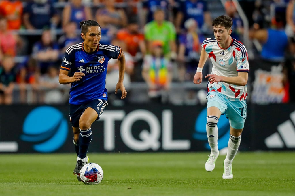 Brian Gutierrez (re.) soll bei RB Leipzig im Fokus stehen.