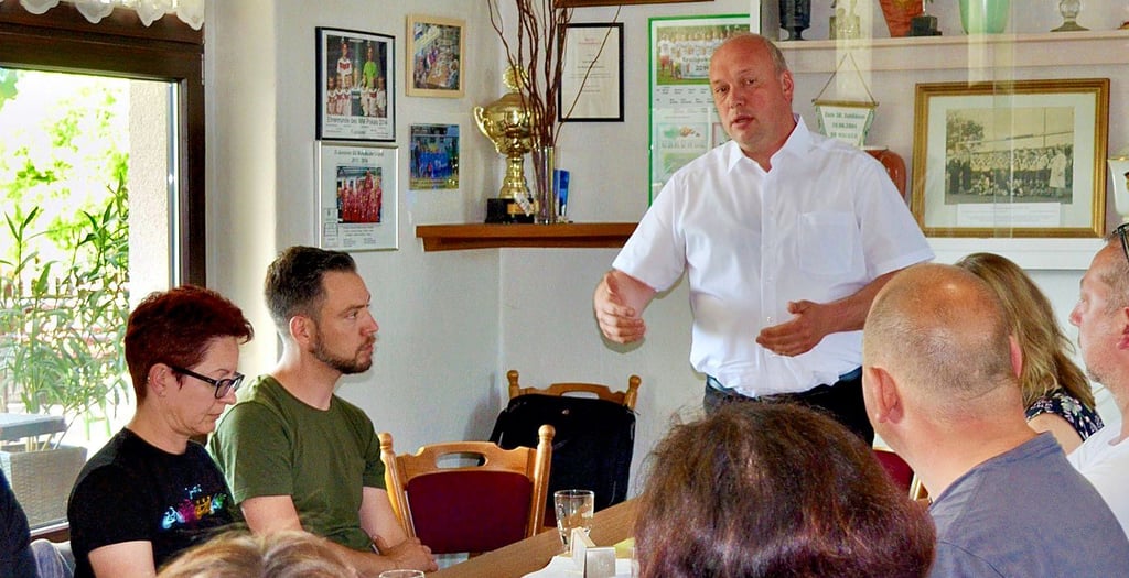 Gerd Wyszkowski während der Gründungsveranstaltung