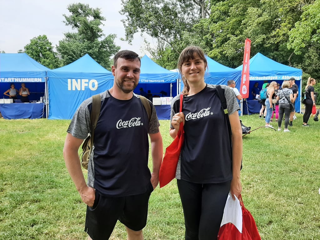 Denny Stetefeld und Karolin Tröbs vertraten Coca Cola beim Firmenlauf.