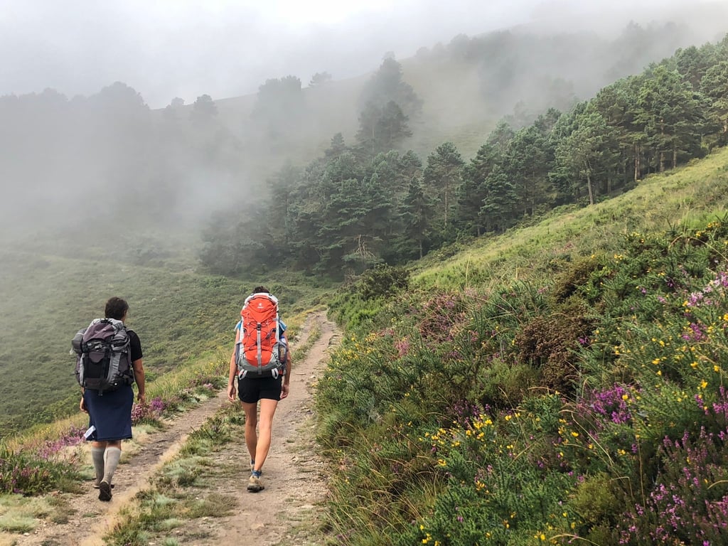 Der Jakobsweg gehört zu den beliebtesten Wanderwegen Europas und kann sehr herausfordernd sein.