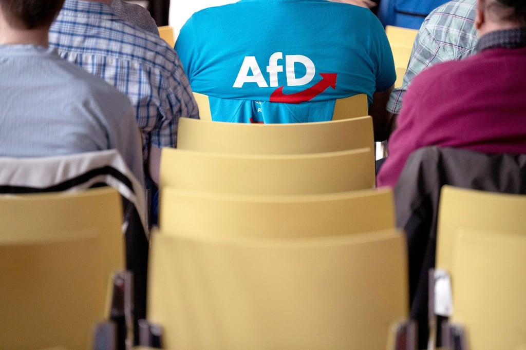 Im ARD-„Deutschlandtrend“ hatte die AfD zuletzt bundesweit mit 18 Prozent mit der SPD gleichgezogen.