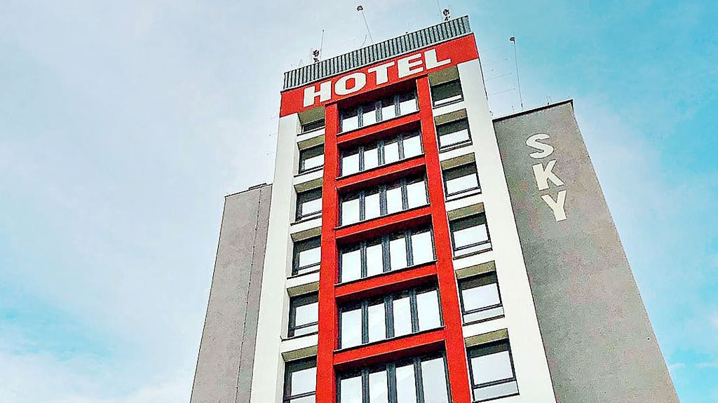 Soll das Hochhaus in Sangerhausen abgerissen werden, oder könnte es vielleicht ein Hotel werden?