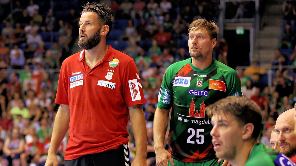 Siebeneinhalb Jahre arbeiteten Trainer Bennet Wiegert (l.) und Marko Bezjak zusammen. Am Donnerstag bestreiten sie das letzte gemeinsame SCM-Heimspiel. Auch Piotr Chrapkowski (r.) wird verabschiedet.
