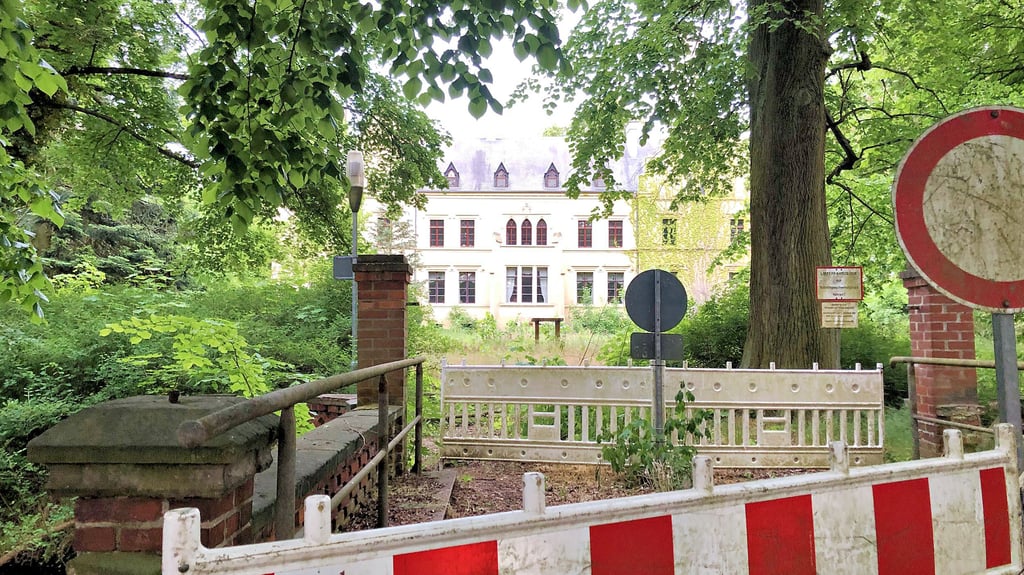 Immenses Interesse an Bürgerforum Offene Fragen um das Schloss in