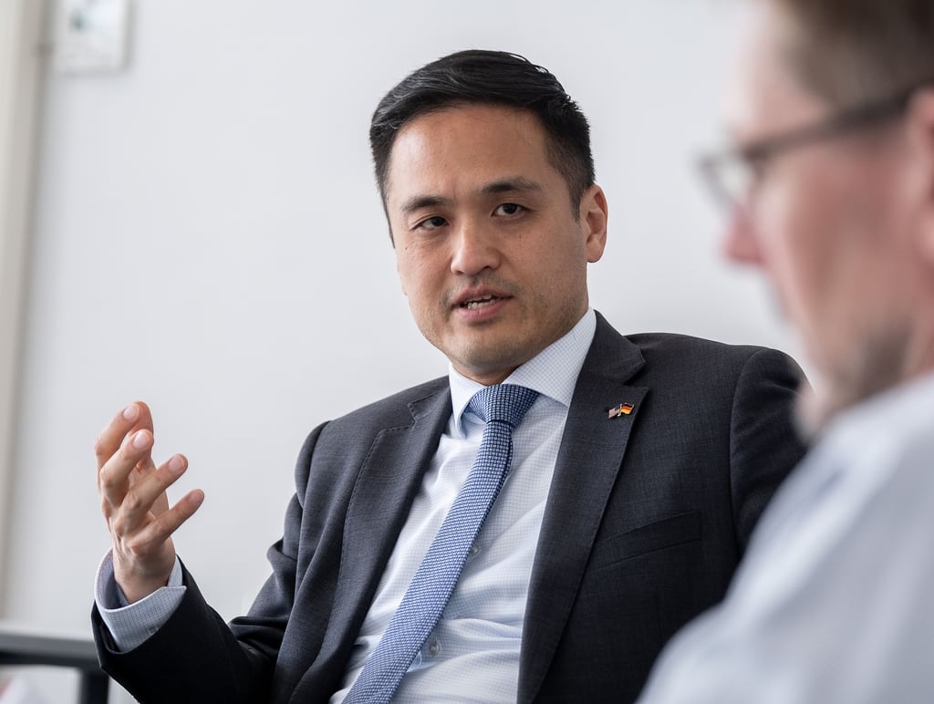 „Mein erster Weihnachtsmarkt war in Quedlinburg“ Warum USDiplomat Ken