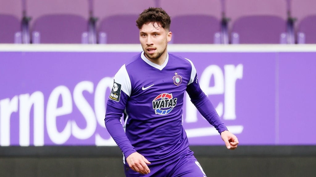 Tom Baumgart spielte zuletzt für Erzgebirge Aue in der 3. Liga.