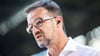 Fredi Bobic, ehemaliger Sport-Geschäftsführer von Hertha BSC Berlin steht vor dem Spiel im Stadion.