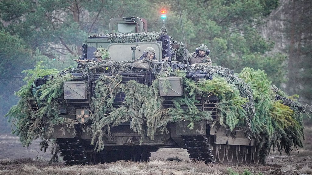Truppenübungsplatz Altengrabow in Sachsen-Anhalt: Wurde der Bundeswehr-Standort mit Spionagedrohnen ausgespäht?