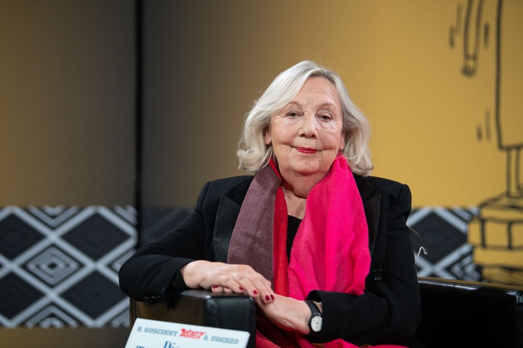 Gudrun Penndorf wird geehrt.