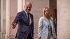 Olaf Scholz zusammen mit Giorgia Meloni kurz nach seiner Ankunft in Rom.