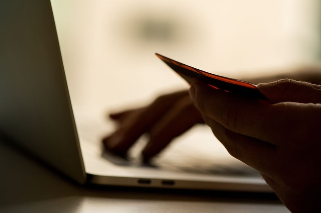 Mit dem Online-Bezahldienst Paypal ist das schnelle Bezahlen von Artikeln im Netz möglich. Doch Vorsicht: Wer spendet statt zahlt, kann Probleme bekommen.