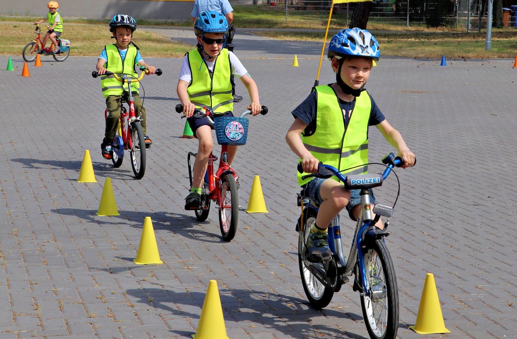 Verkehrserziehung der Vorschulkinder der Kita Güsen.