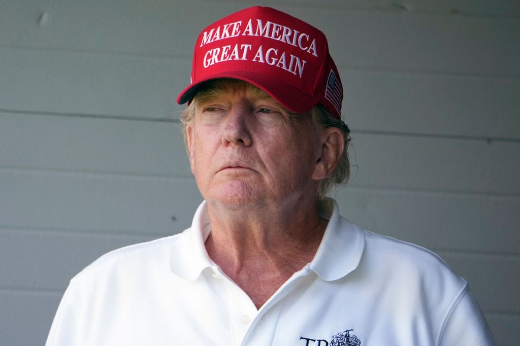 Ex-US-Präsident Donald Trump auf dem Gelände des Trump National Golf Club in Virginia.