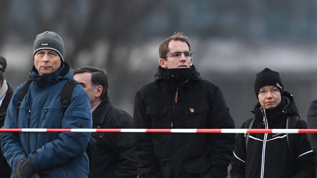Fabian Blecher (Mitter) wechselt zurück nach Berlin.