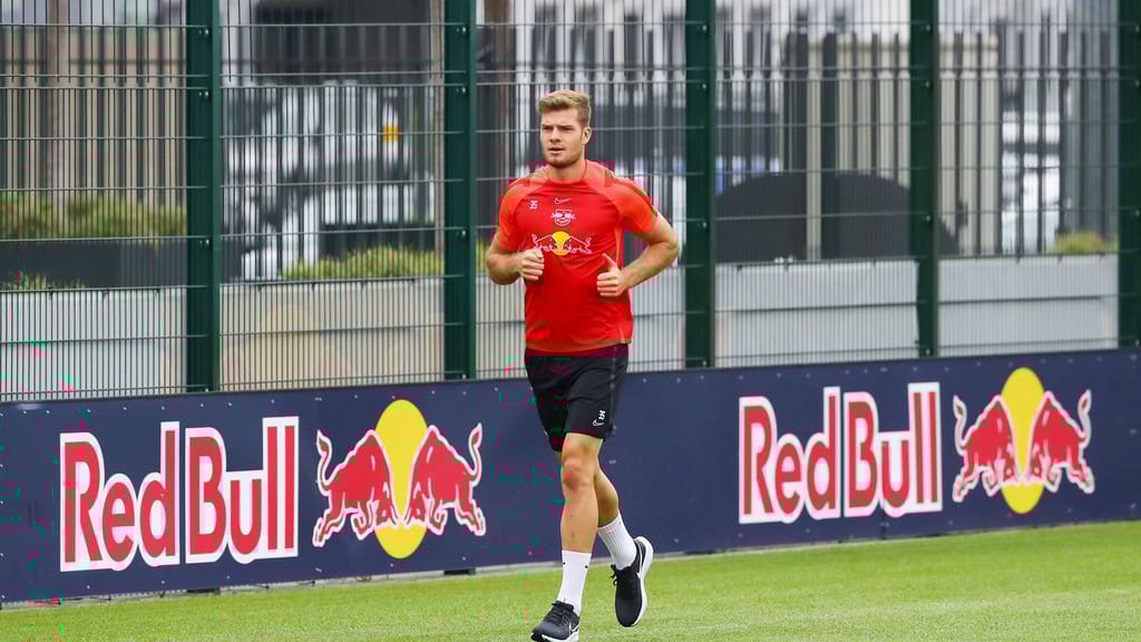 Wie im letzten Jahr könnte Alex Sörloth in der Vorbereitung erstmal wieder bei RB antreten.