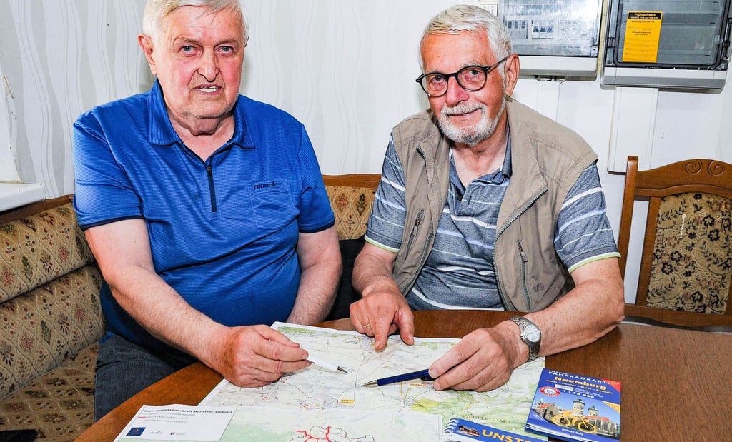 Wolfgang Koch (links) und Hans-Georg Schmitt hatten die Idee zu einem Thomas-Müntzer-Radweg.