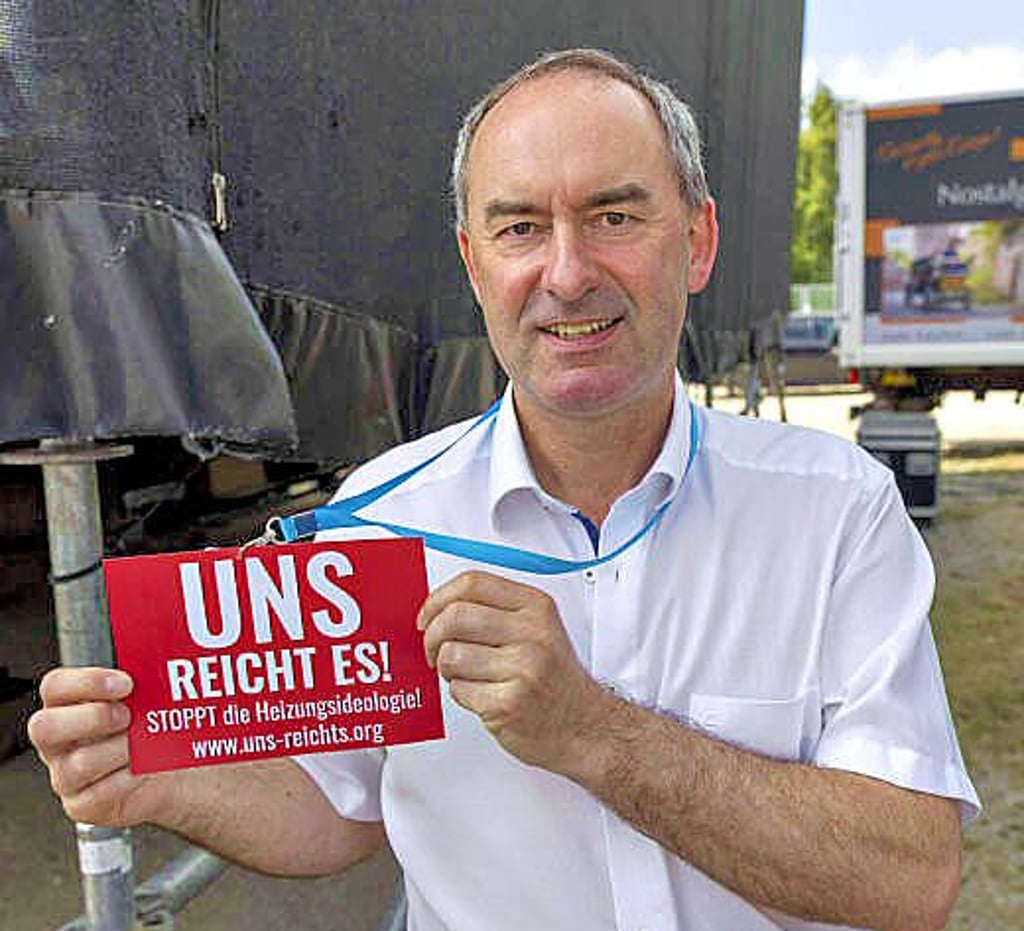 Bayerns Vize-Ministerpräsident Hubert Aiwanger (Freie Wähler) bei der „Heizungsdemo“.