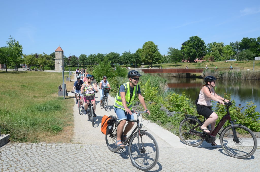 Am Sonntag gab es in Staßfurt eine große Radtour. Start war am Stadtsee.