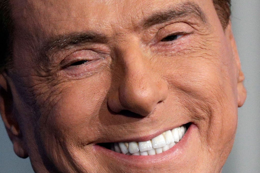 „Es gibt niemanden auf der Welt, der so tun kann, als könne er mit mir mithalten“, sagte Silvio Berlusconi einmal über sich selbst.