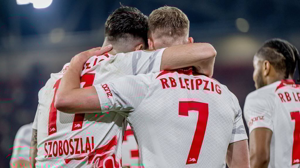 RB-Star Dani Olmo (r.) ist runter vom Markt, Kollege Dominik Szoboszlai hat sich selbst ins Schaufenster gestellt.