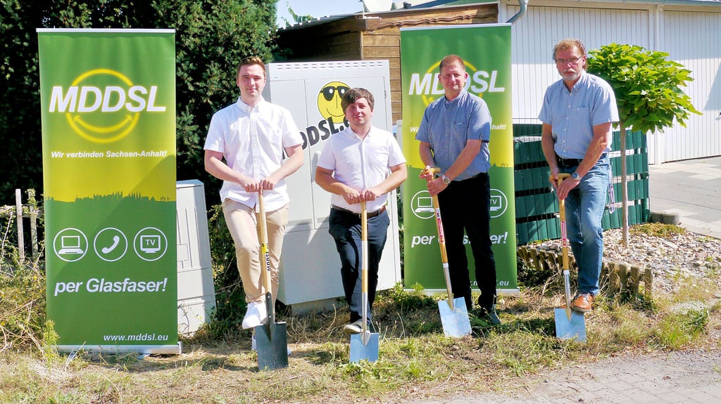 Im August 2022 haben die Bauarbeiten in Eggersdorf zum Ausbau des Glasfasernetzes bereits begonnen. In Biere sollten diese im Herbst 2022 abgeschlossen seien. Die Anwohner in Biere warten bis heute.