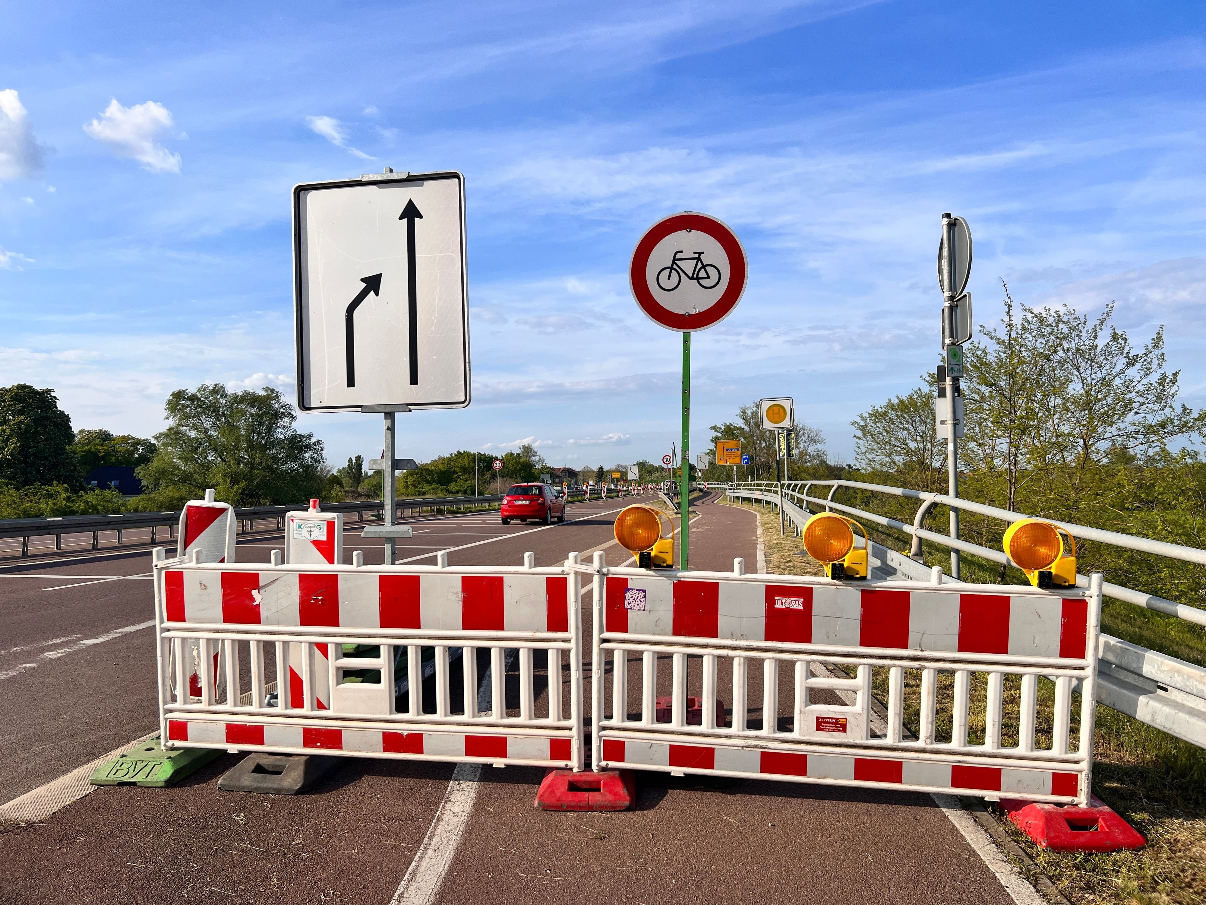 Bauarbeiten An B184: Verwirrung Um Sperrung Der Elbebrücke Bei Roßlau ...