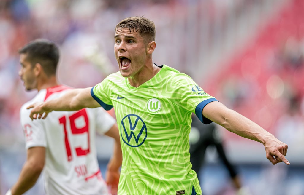 Micky van den Ven spielte eine überragende Bundesliga-Saison für den VfL Wolfsburg.