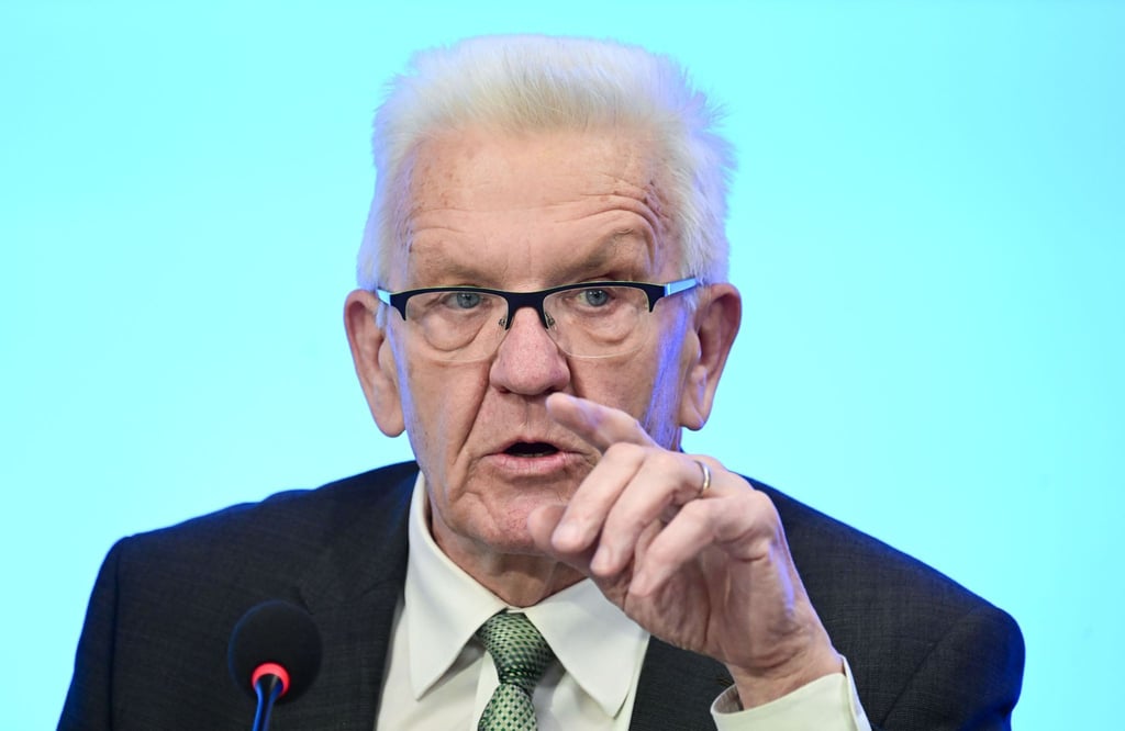 „Die Leute können ja zurück. Das ist doch keine Haft“: Winfried Kretschmann.