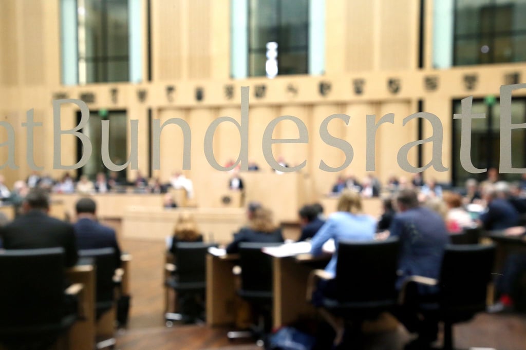 Abgeordnete der Länder während der Sitzung des Bundesrates in Berlin.