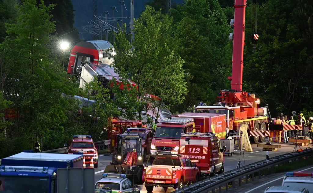 Das Zugunglück 2022 in Garmisch-Partenkirchen: Die Deutsche Bahn hat die Ursache für den Unfall ermittelt und reagiert mit umfangreichen Bauprojekten - auch im Landkreis Stendal.