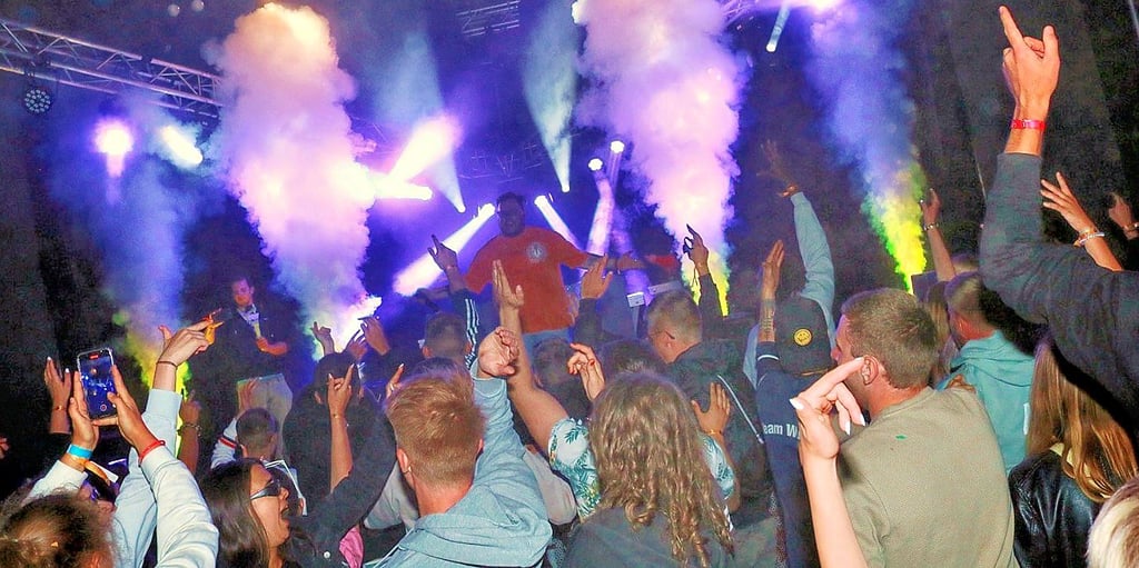 Ausgelassen feiern: Das BruPaBu-Festival macht dies im Juli möglich.