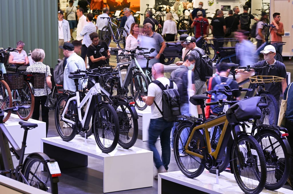Vom 21. bis 25. Juni findet die Fahrradmesse Eurobike in Frankfurt statt. Die Lager bei den Händlern sind voll. Kunden können mit kräftigen Nachlässen rechnen.