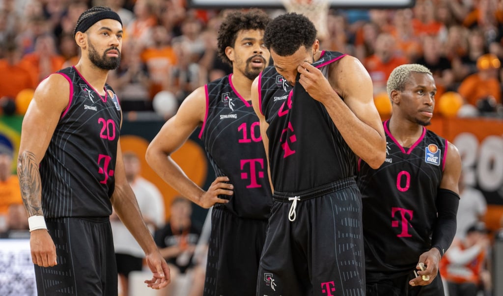 Die Bonner Basketballer bekommen wieder mehr Geld vom Hauptsponsor.
