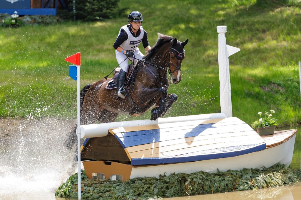 Olympiasiegerin Julia Krajewski aus Deutschland auf Nickel in Aktion.