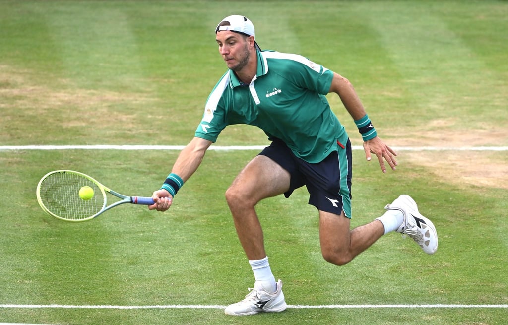 Jan-Lennard Struff in Aktion.