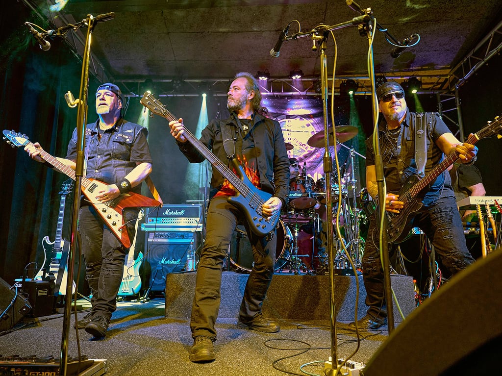 Die Berliner Rockband „Silent Running“ tritt am Samstag, 8. Juli, in der Spatzenfalle in Schönebeck auf. Die Musiker haben ihren ganz eigenen Stil namens Prog ’n’ Roll.