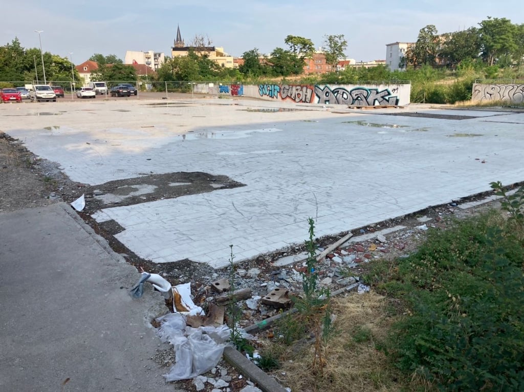 Hier stand ein ein Aldi-Einkaufsmarkt in Magdeburg-Buckau.