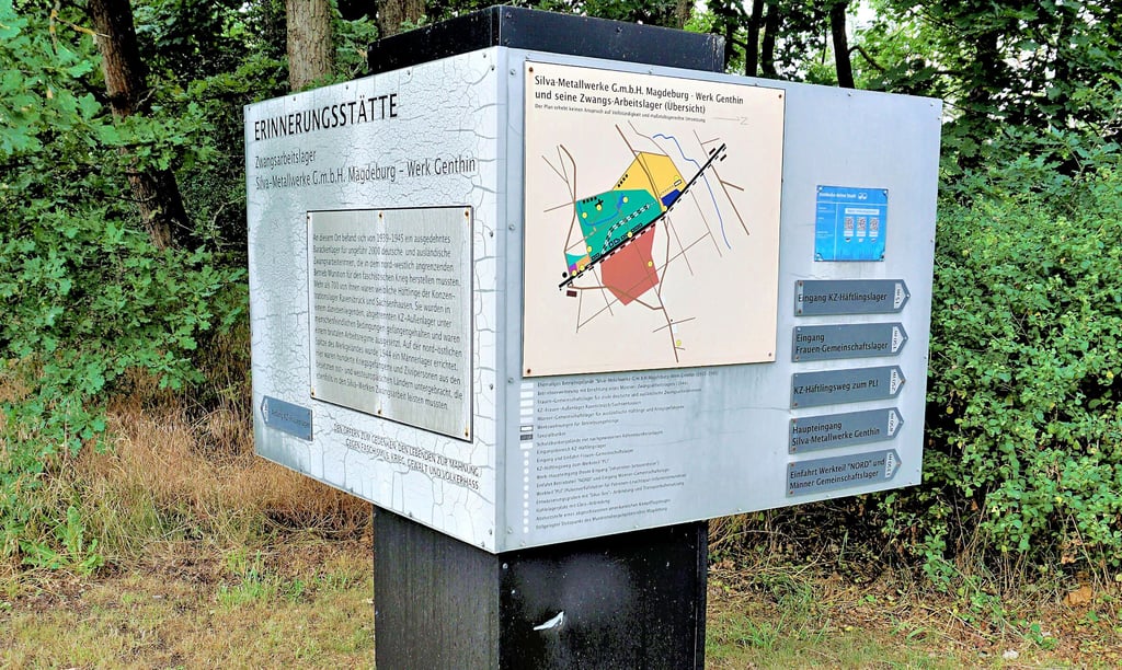 Der derzeitige Info-Würfel am Mahnmal Genthin-Wald soll mit aktuellen Zahlen und Skizzen überarbeitet werden.